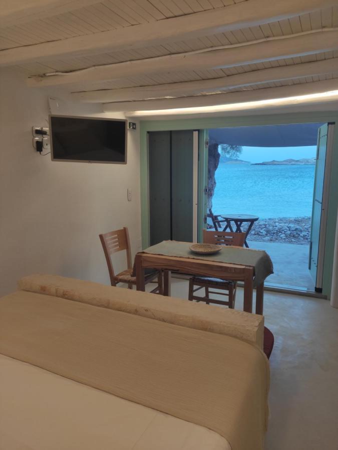 Apanemo Beach House Agios Nikolaos Кімолос Екстер'єр фото
